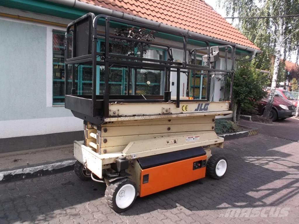 JLG 2646E      V-2288 Vertikaalsed mast tõstukid