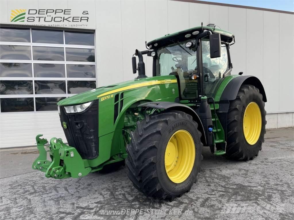 John Deere 8370R Traktorid