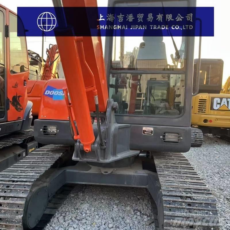 Doosan DH 55 Miniekskavaatorid < 7 t