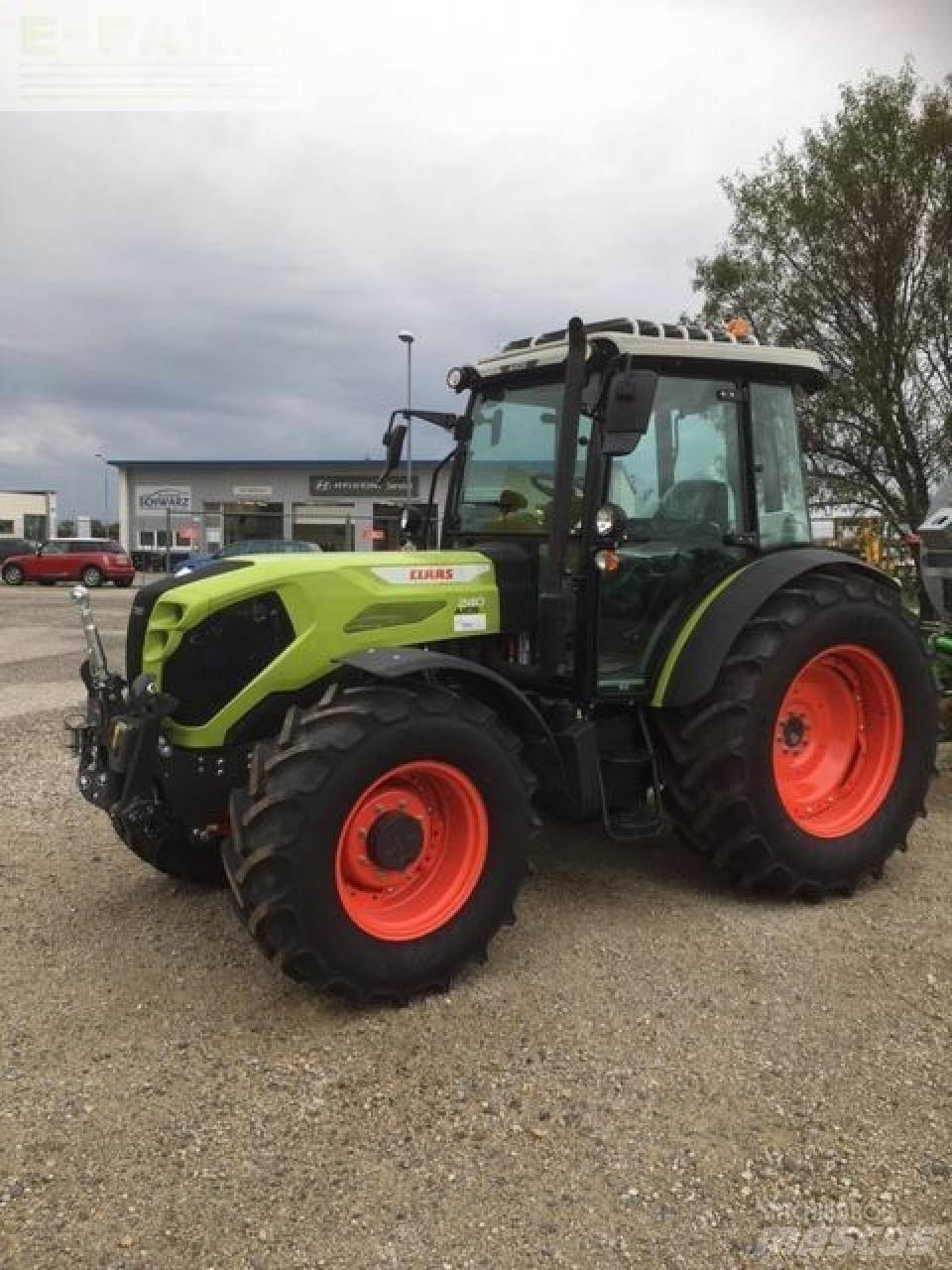 CLAAS axos 240 Traktorid