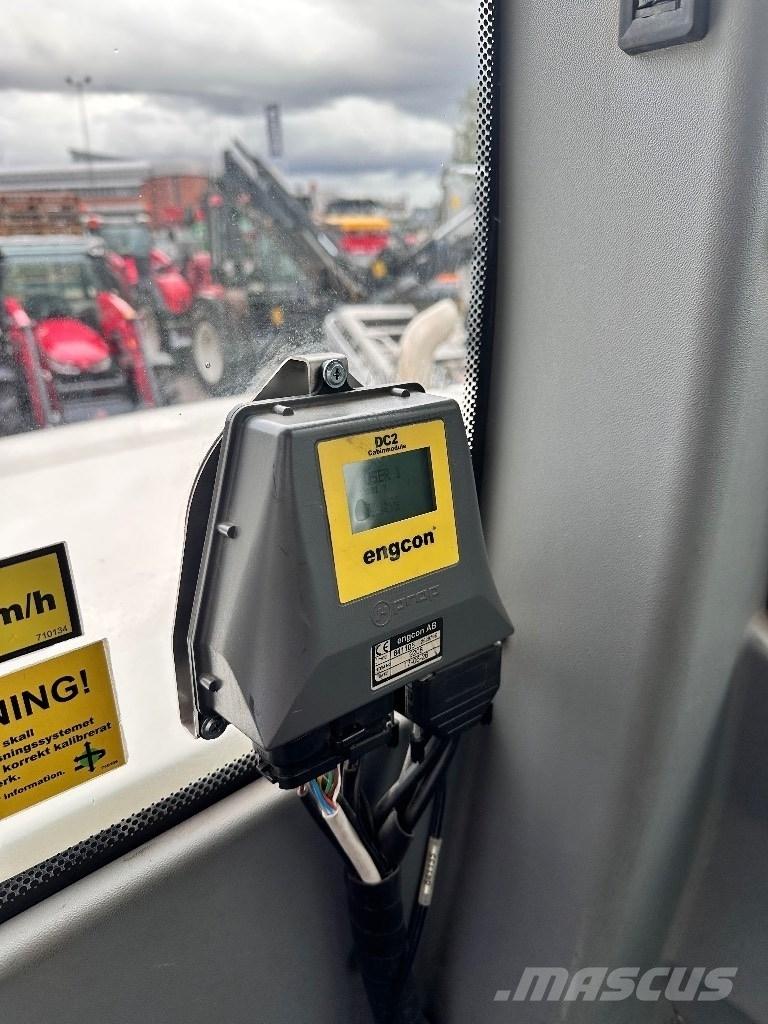 Schaeff TW 110 Ratasekskavaatorid