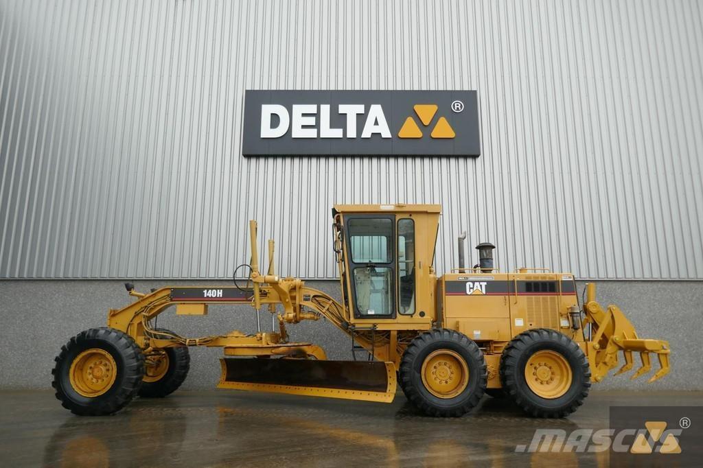 CAT 140H Ex-army Greiderid