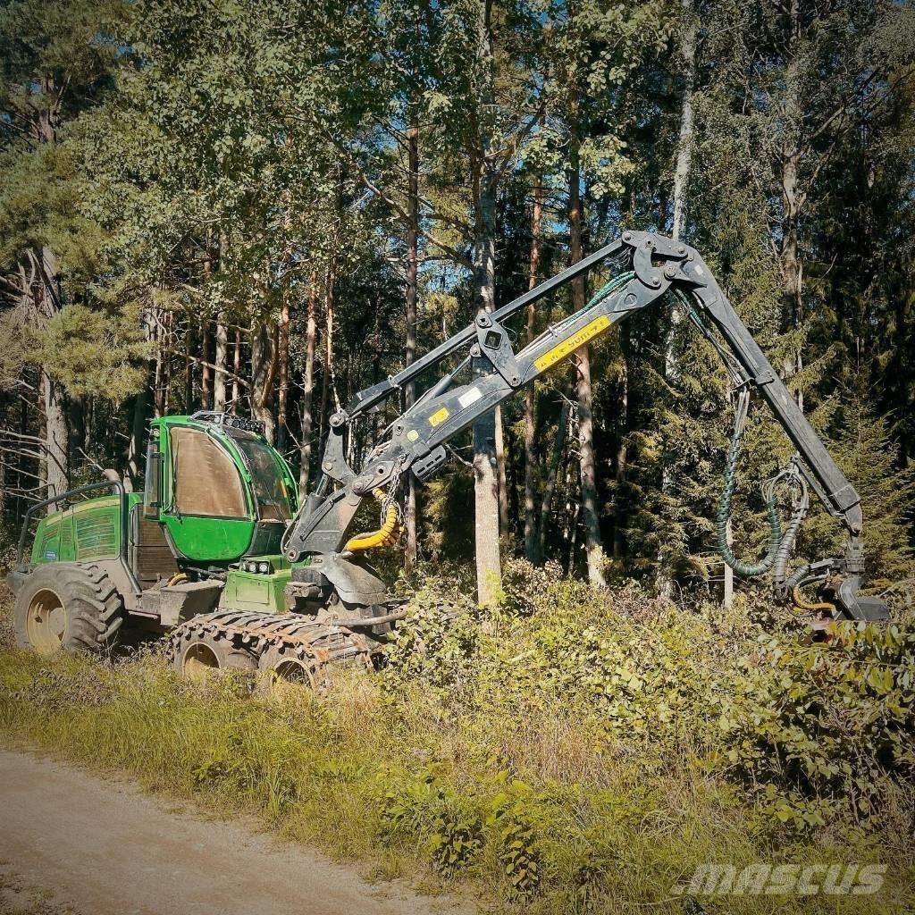 John Deere 1170 E Harvesterid