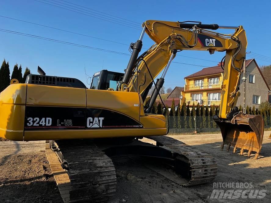 CAT 324 D Roomikekskavaatorid