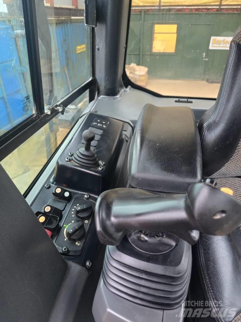 CAT D 6 K 2 LGP Buldooserid
