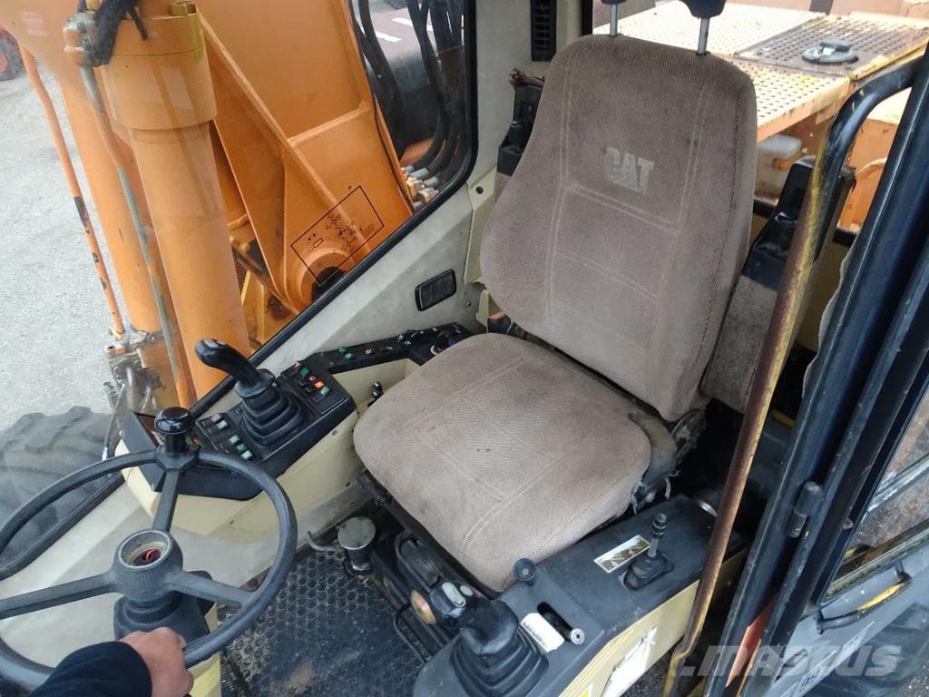 CAT M315 Ratasekskavaatorid