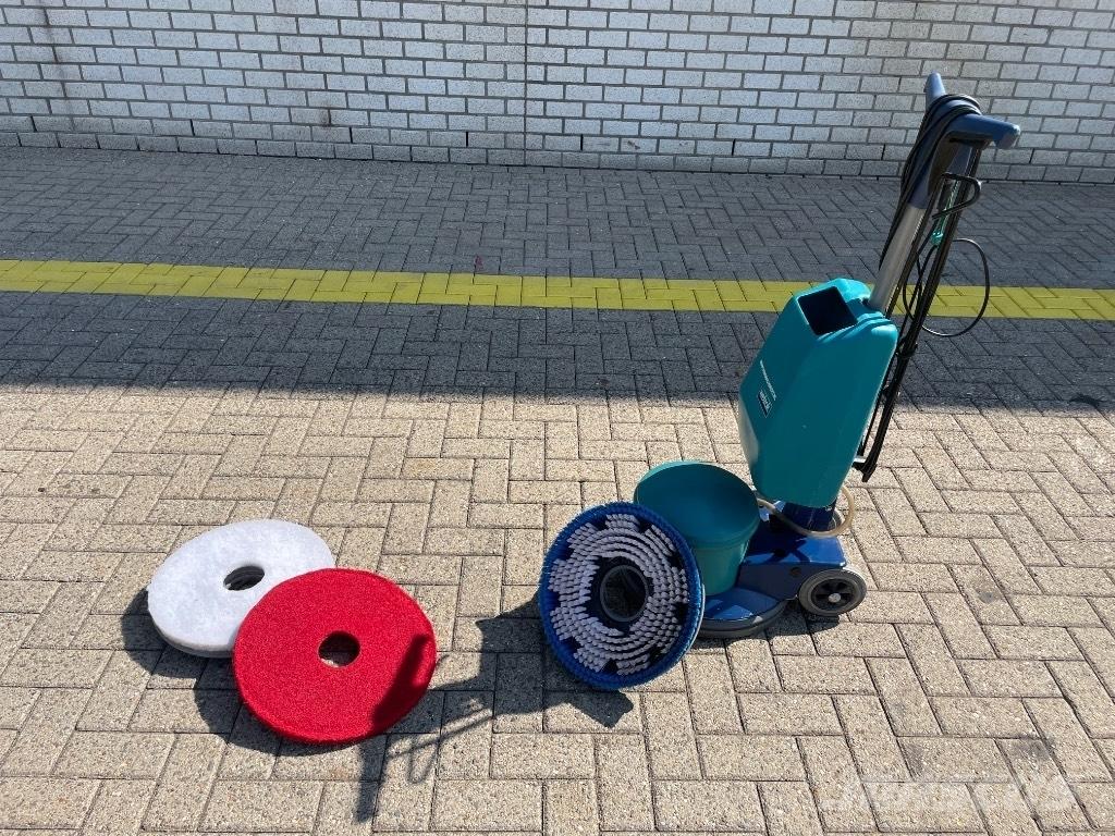 Wetrok Monodisc LS Tänavapuhastusmasinad
