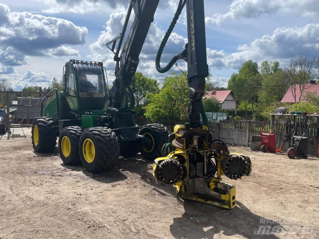 John Deere 1270 G Harvesterid