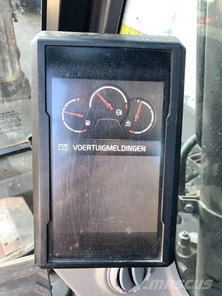 Volvo ECR 145 E Roomikekskavaatorid