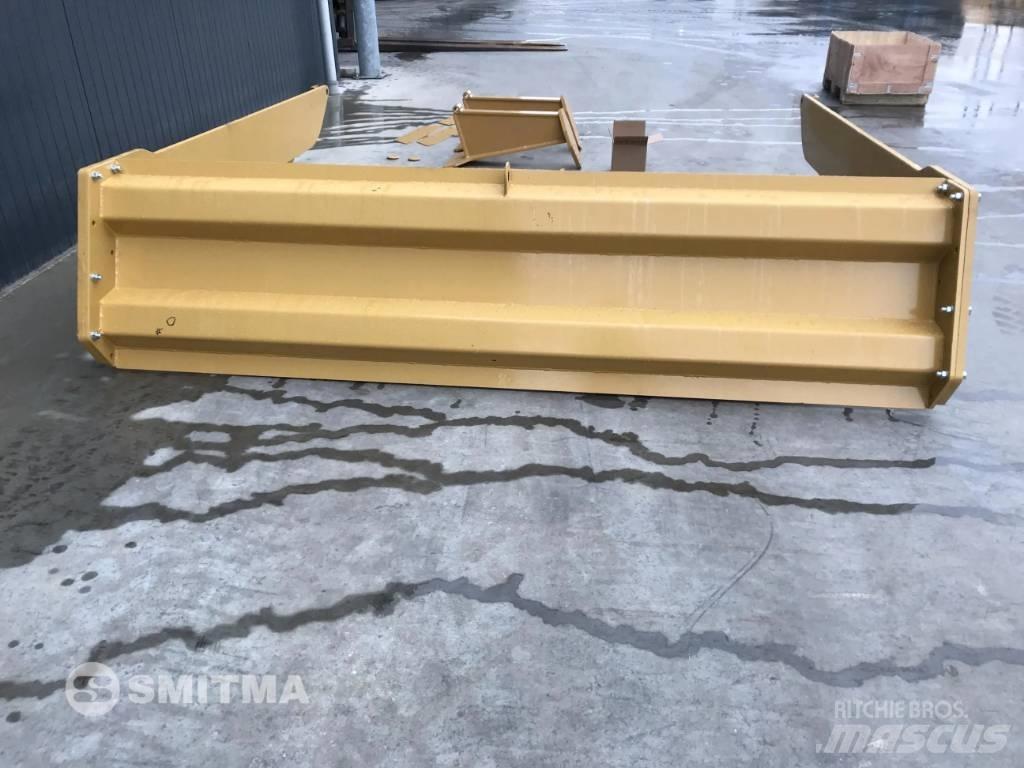 Volvo A25D Tagaluugid