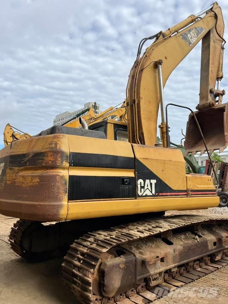 CAT 320 B L Roomikekskavaatorid