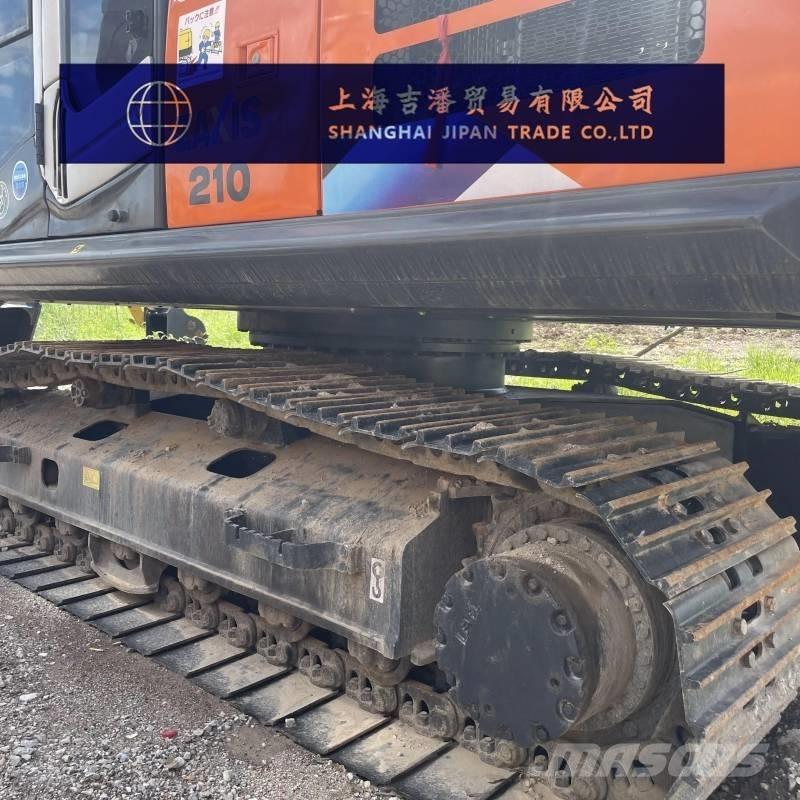 Hitachi ZX 210 Roomikekskavaatorid