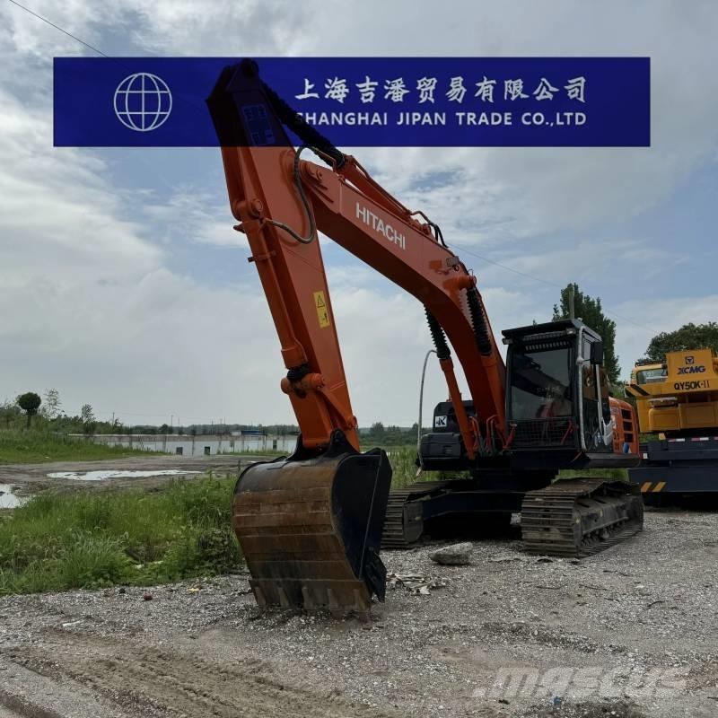 Hitachi ZX 210 Roomikekskavaatorid