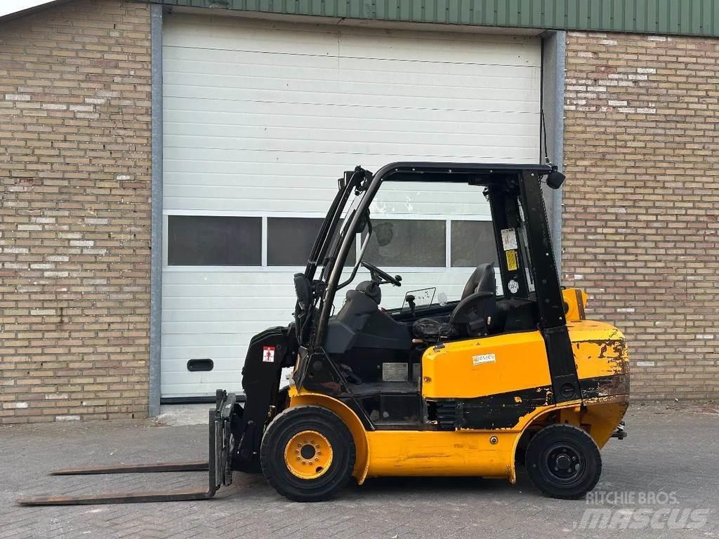 JCB TLT 2,5D Kahveltõstukid - muud