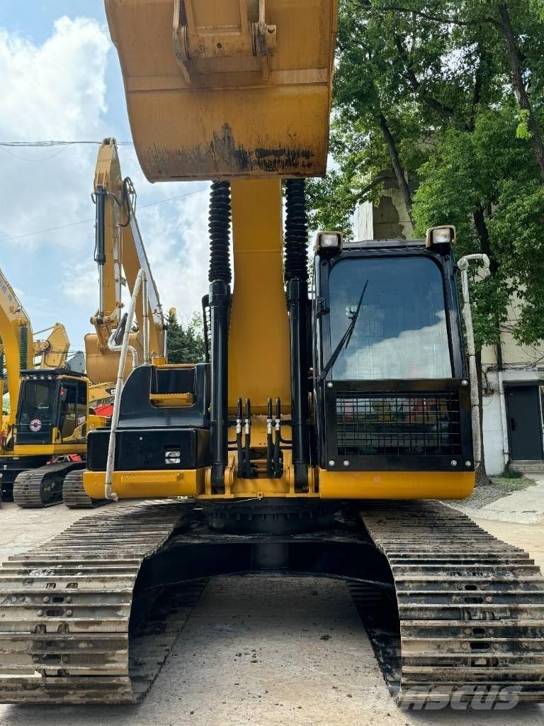 CAT 320 D Väikeekskavaatorid 7t-12t