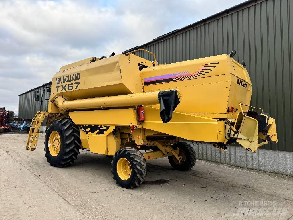 New Holland TX 67 Teraviljakombainid