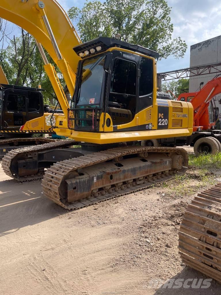 Komatsu pc220-8 Roomikekskavaatorid