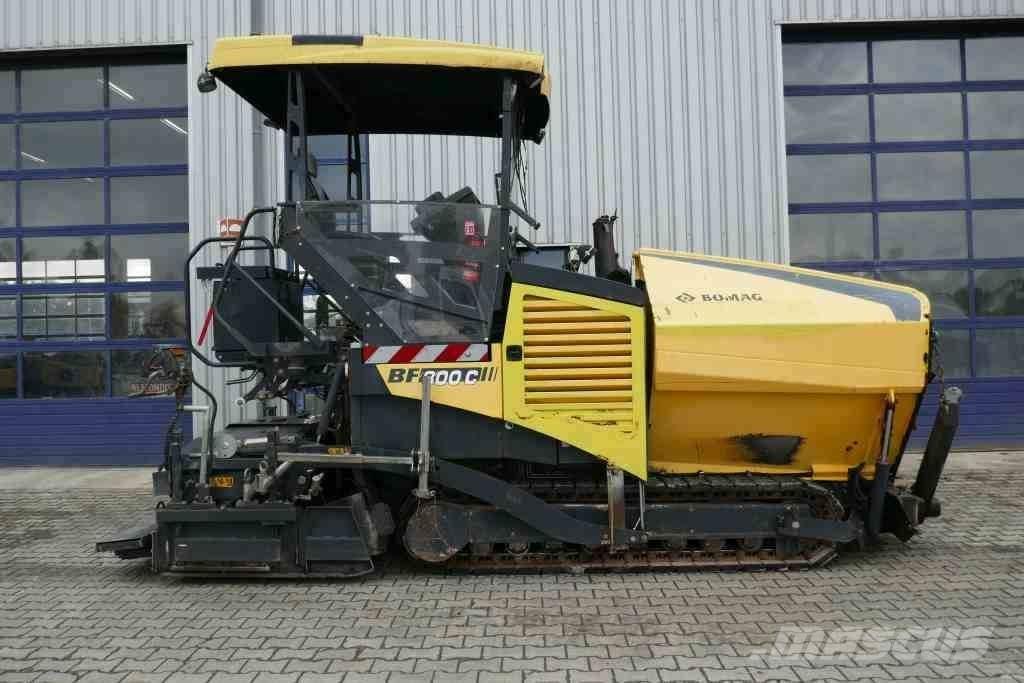 Bomag BF 300 C Väikesed asfaldimasinad