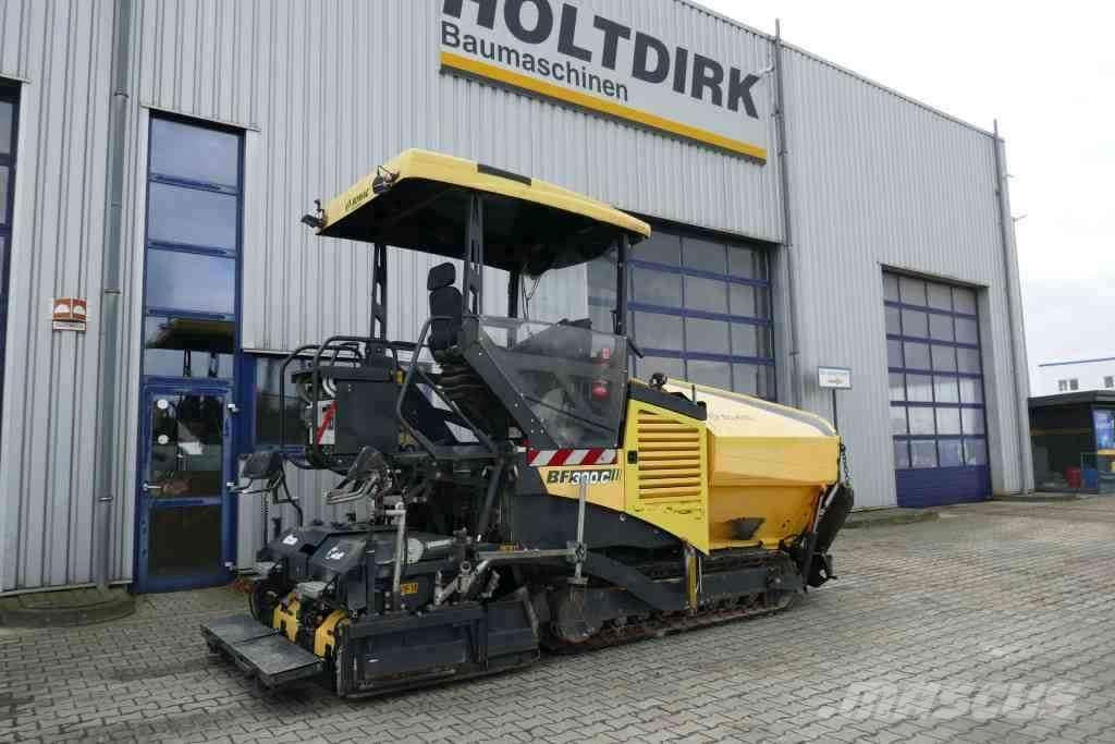 Bomag BF 300 C Väikesed asfaldimasinad