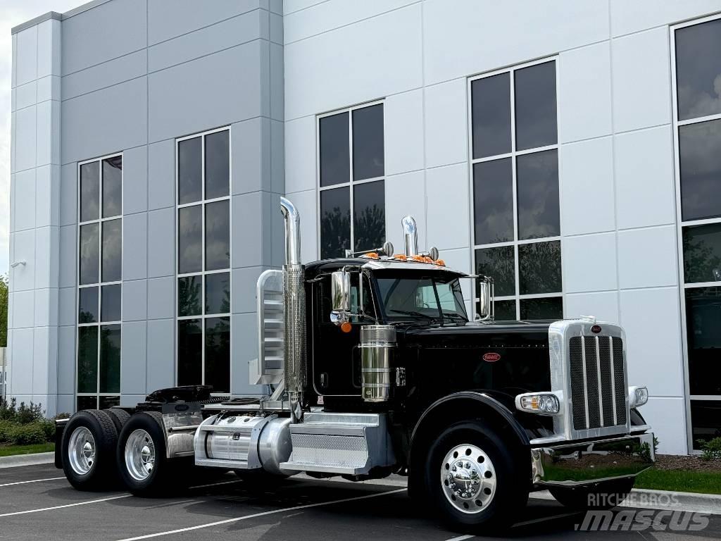 Peterbilt 389 Sadulveokid