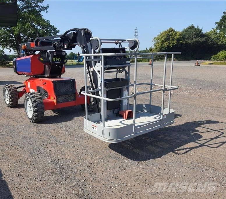 Manitou ManGo 12 Iseliikuvad poomtõstukid