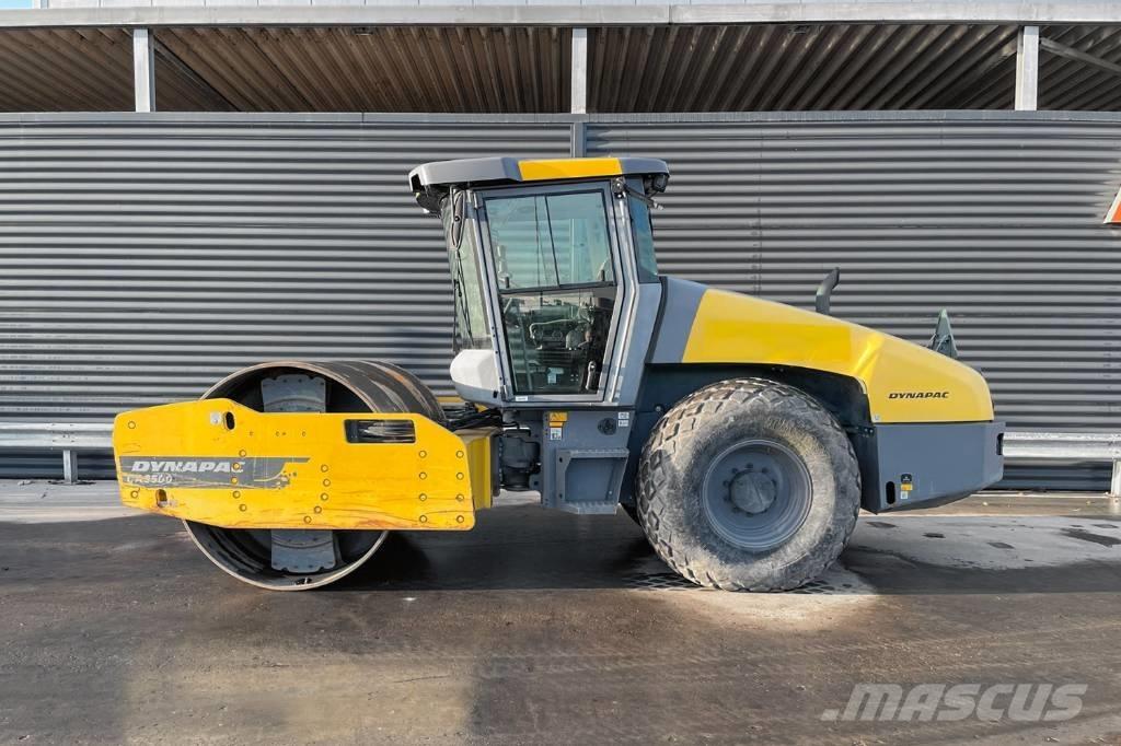 Dynapac CA3500D Ühe trumliga rullid