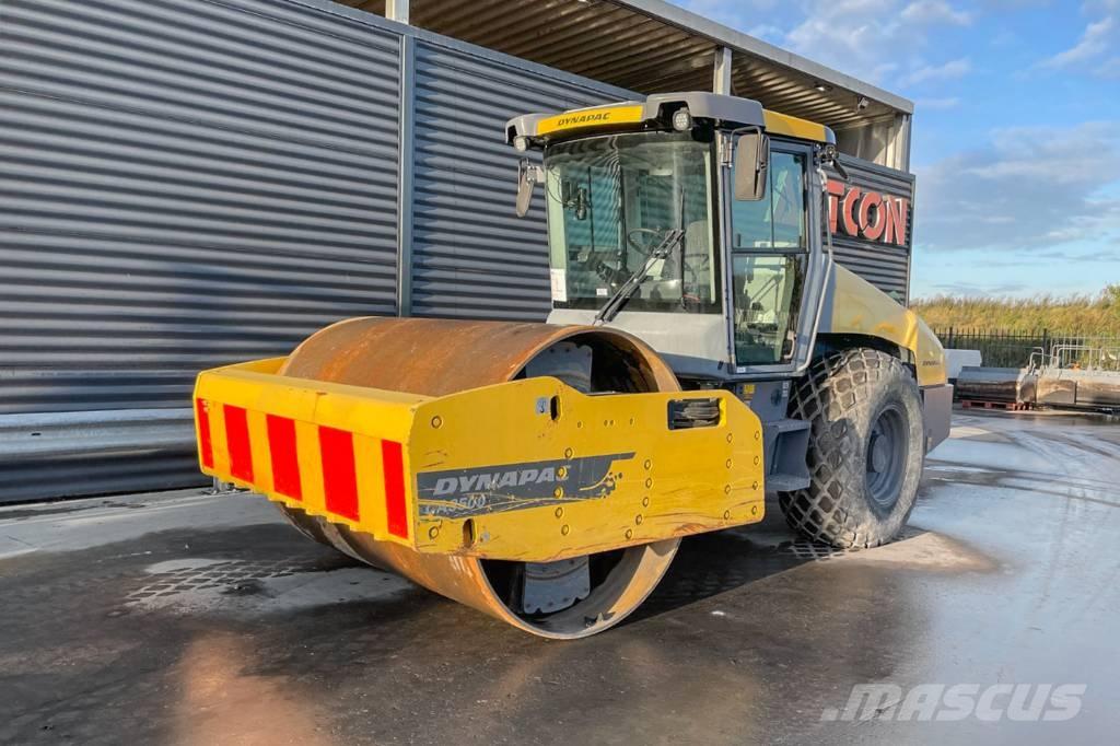 Dynapac CA3500D Ühe trumliga rullid