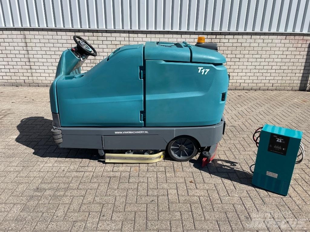 Tennant T 17  SOLD Tänavapuhastusmasinad