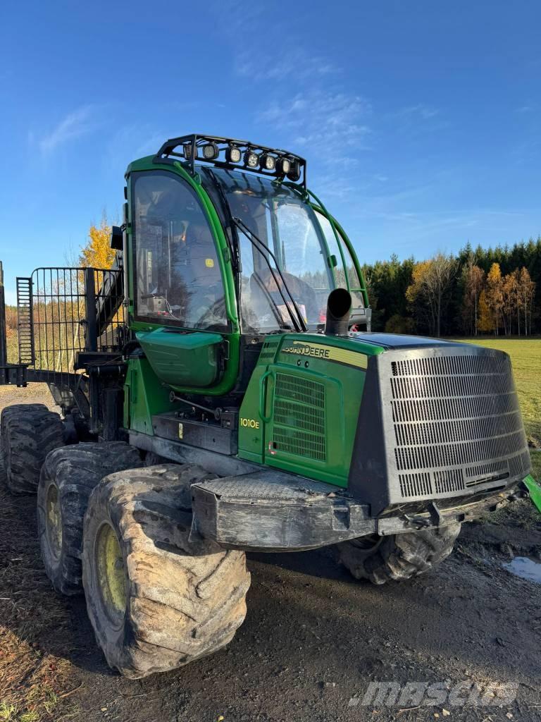 John Deere 1010 E Forwarderid