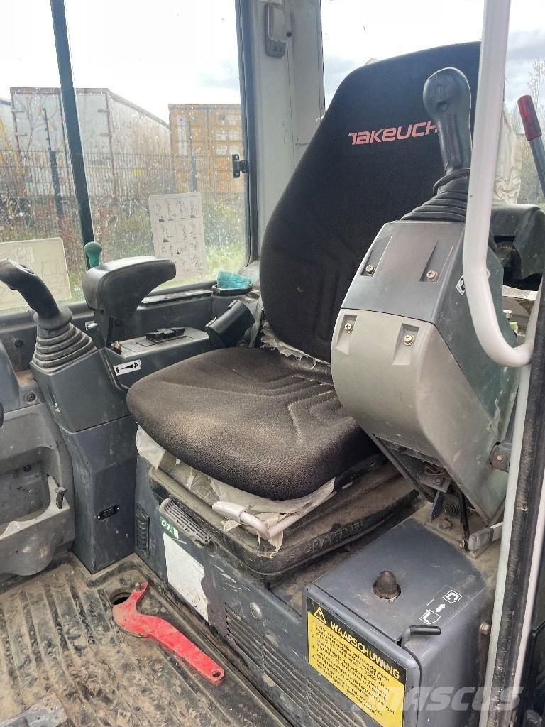 Takeuchi Tb235 Miniekskavaatorid < 7 t