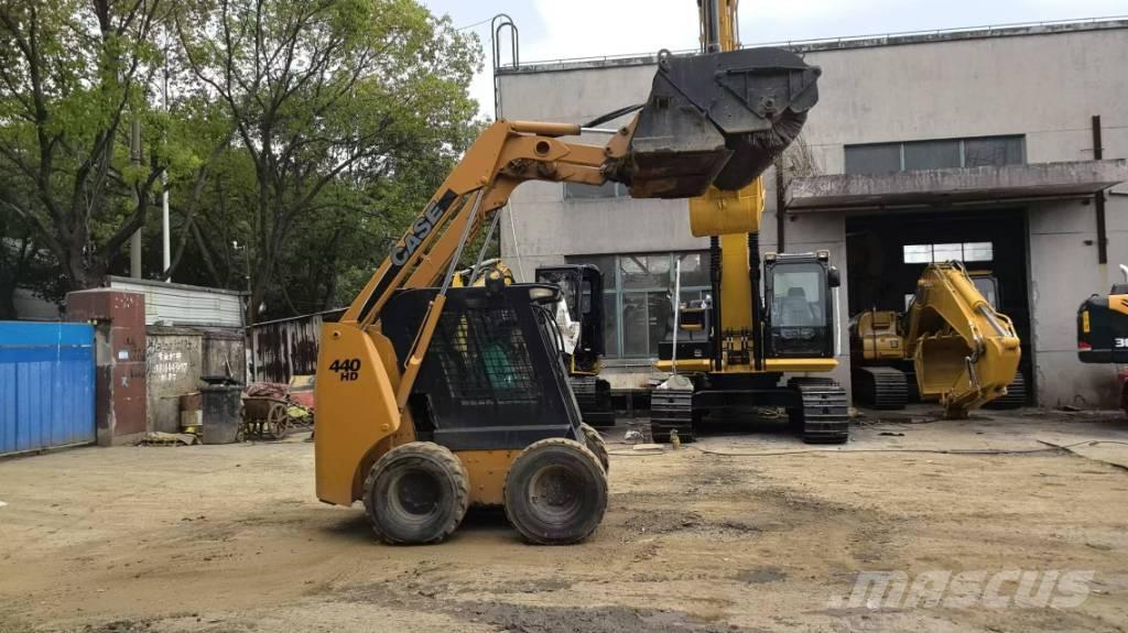 CASE 440 HD Kompaktlaadurid