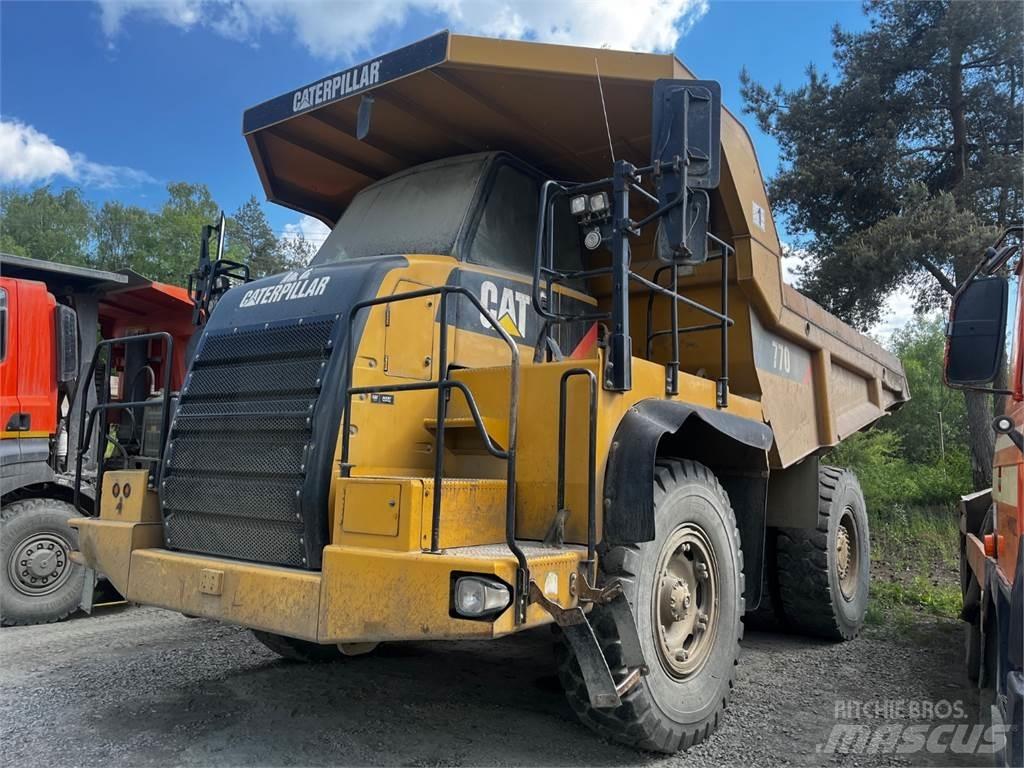 CAT 770 Muu