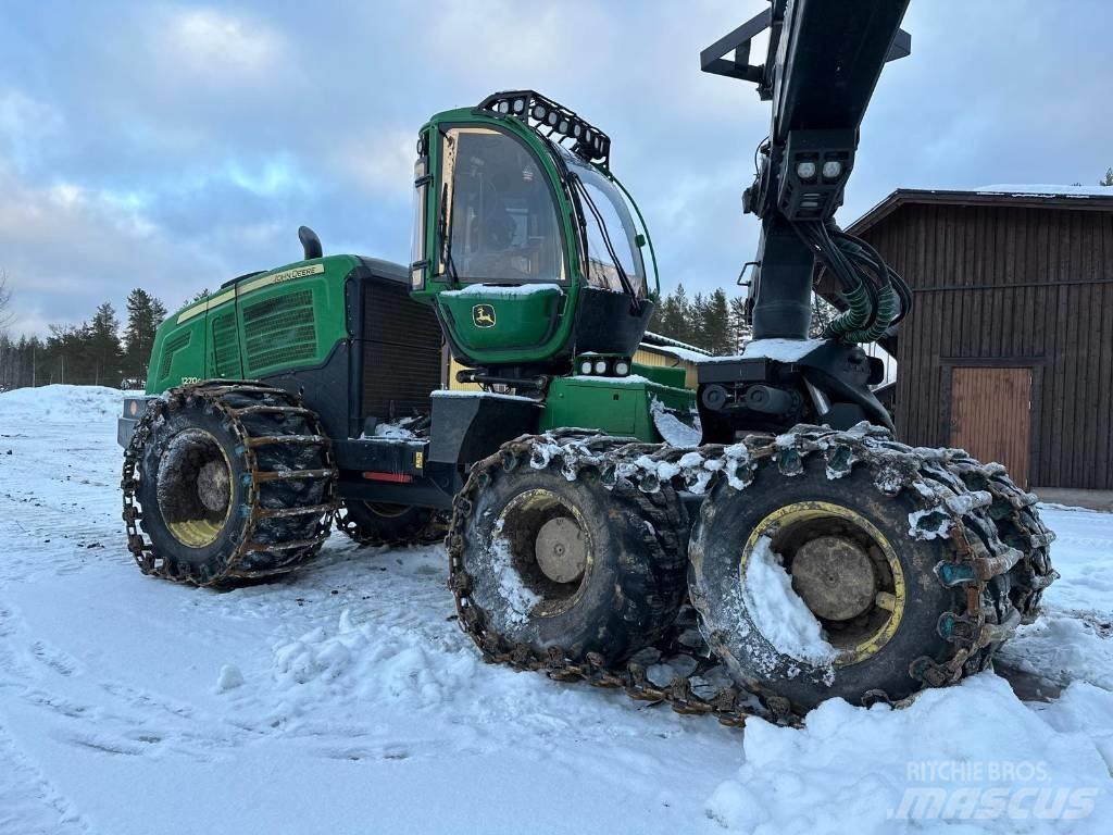 John Deere 1270 G Harvesterid