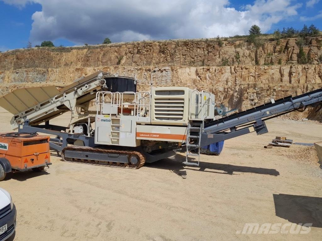 Metso LT200HP Iseliikuvad purustid
