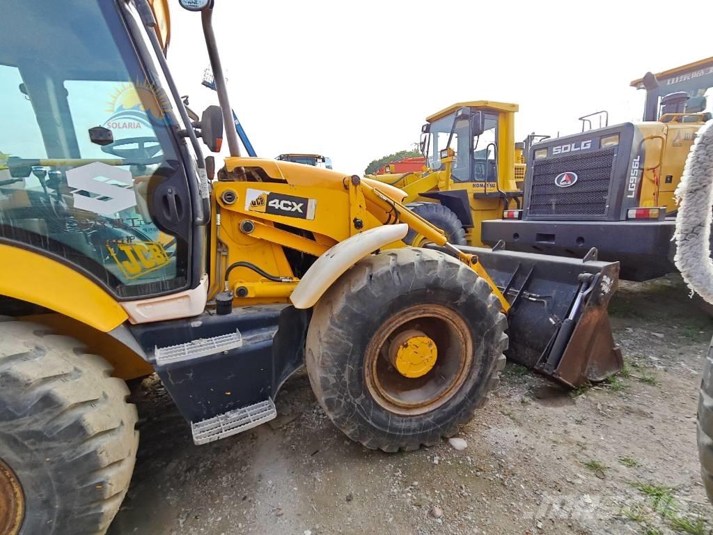 JCB 4CX Ekskavaatorlaadurid