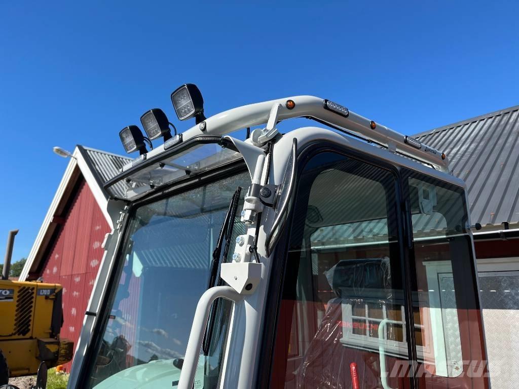 Takeuchi TB 370 Väikeekskavaatorid 7t-12t