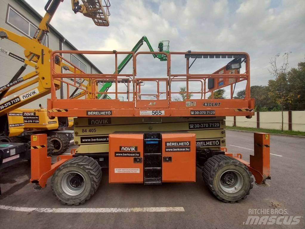 JLG 430 LRT Käärtõstukid