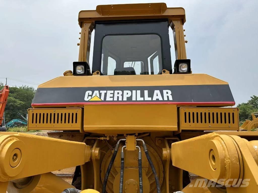 CAT D 8 R Buldooserid