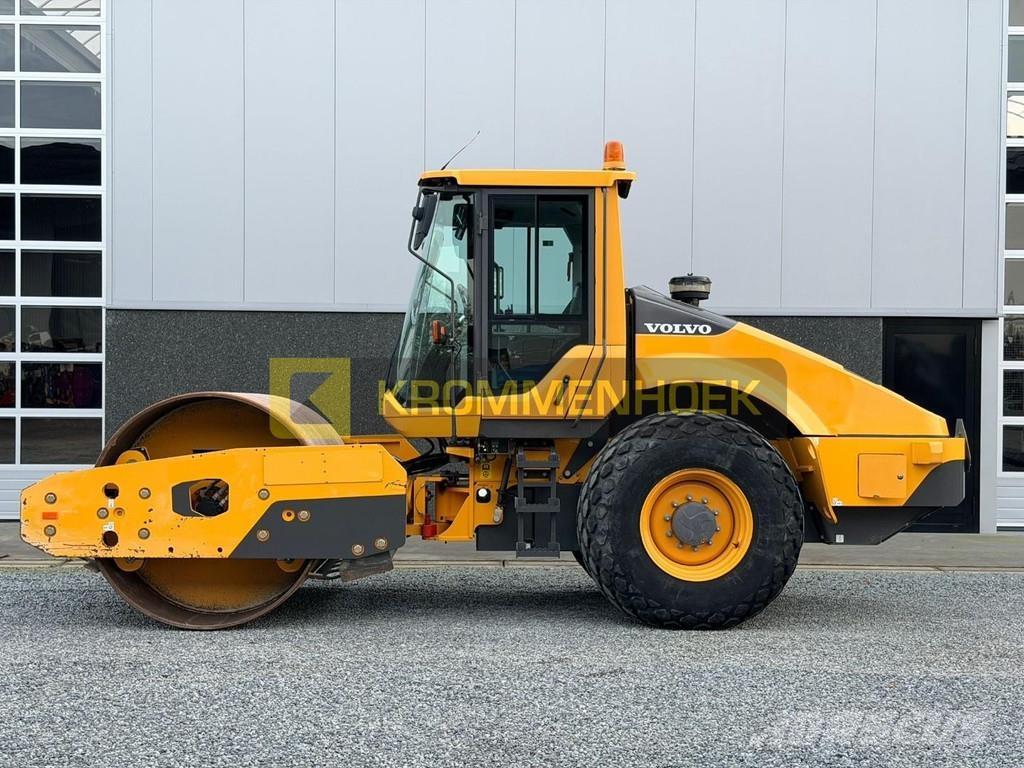 Volvo SD 135 B Vibraatorid