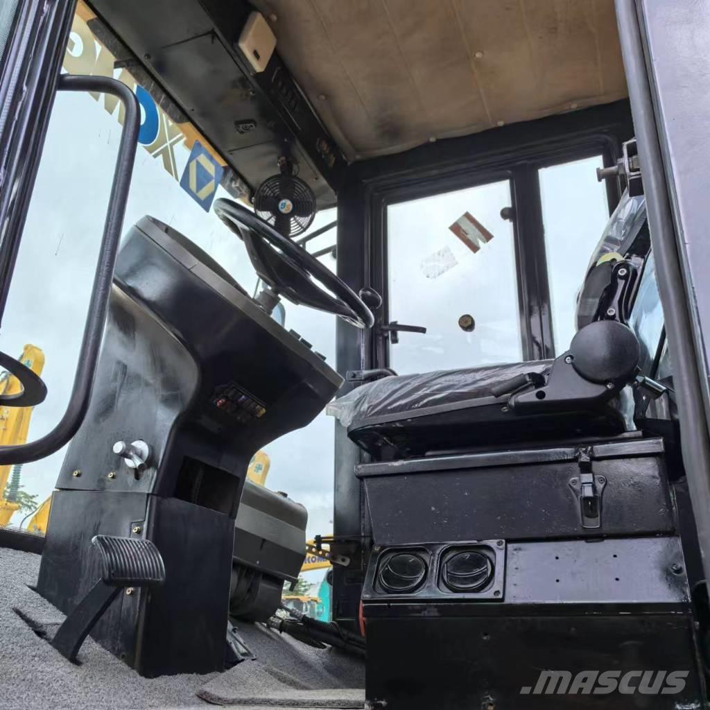 XCMG XS 223 J Ühe trumliga rullid