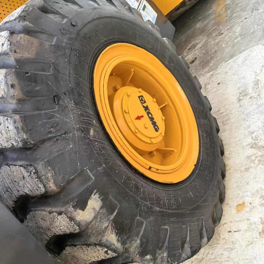 XCMG XS 223 J Ühe trumliga rullid