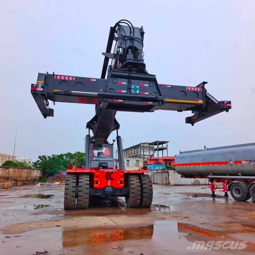 Kalmar DRF 450 Konteineritõstukid