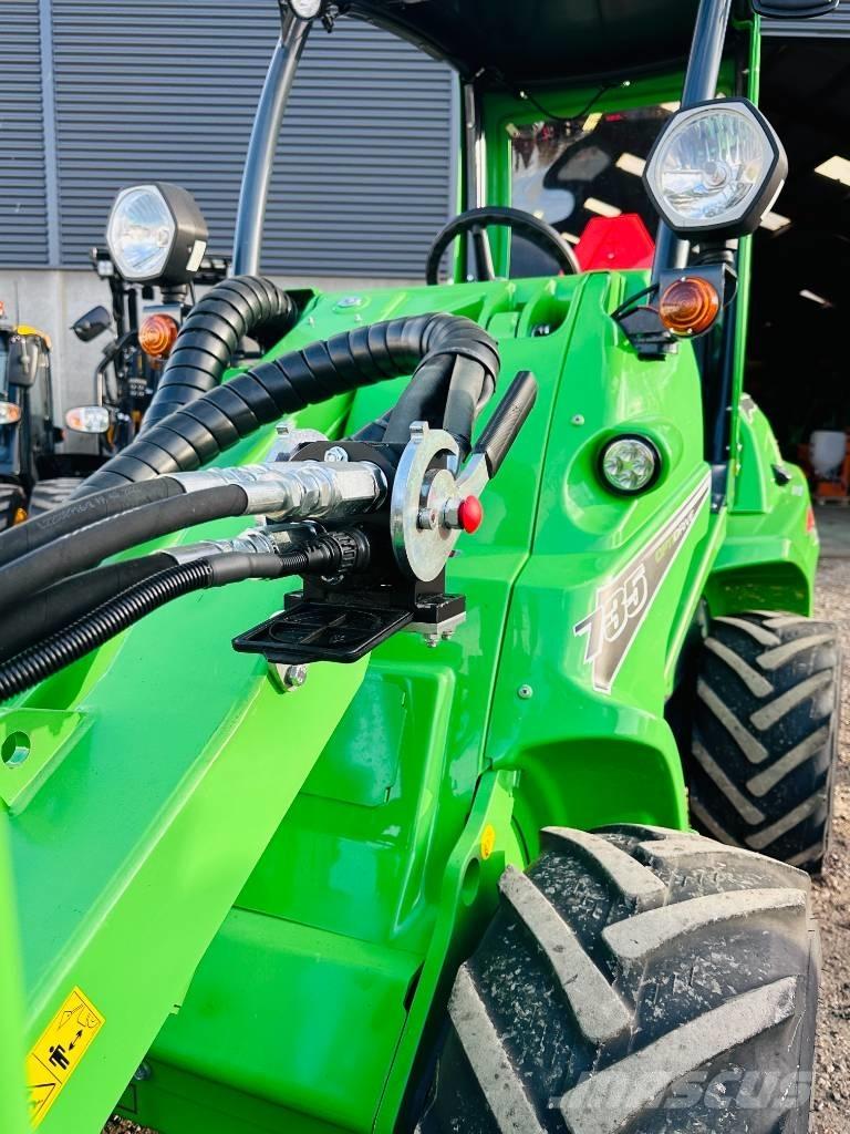 Avant 735 Mitmeotstarbelised laadurid