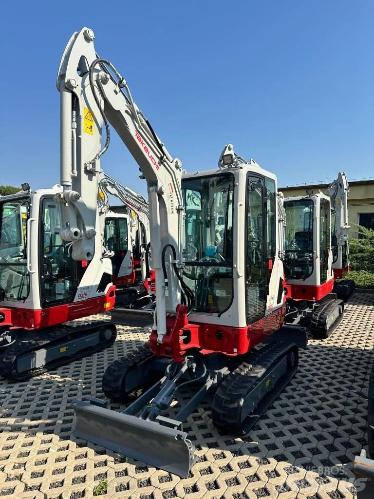 Takeuchi TB 225 V0 Miniekskavaatorid < 7 t