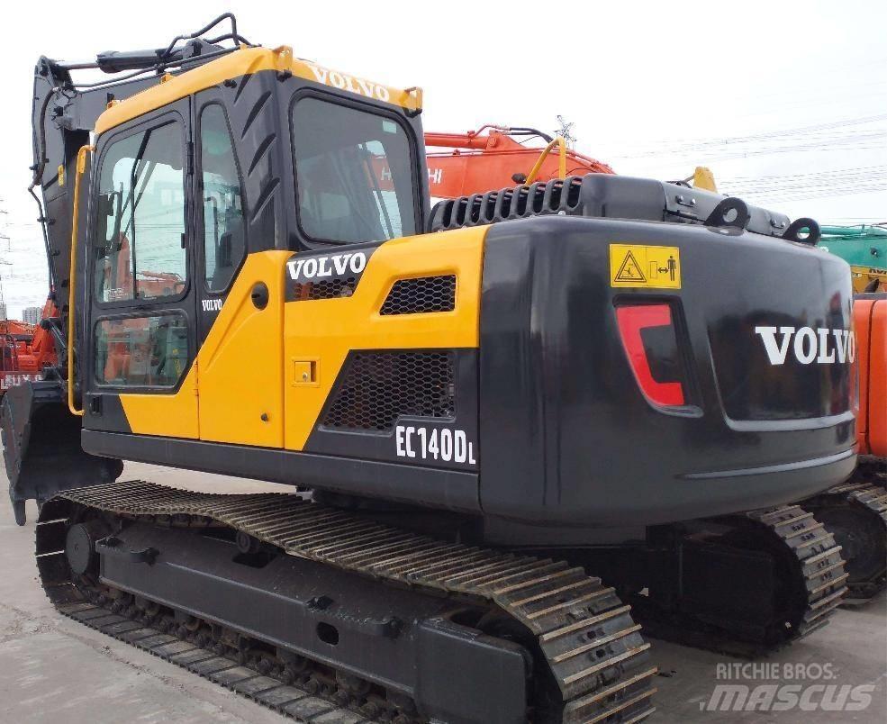 Volvo EC 140 DL Roomikekskavaatorid