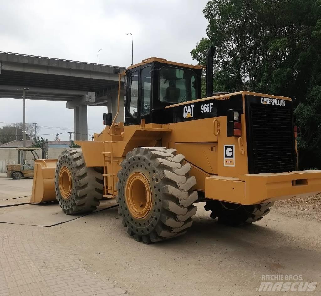 CAT 966 F Rataslaadurid