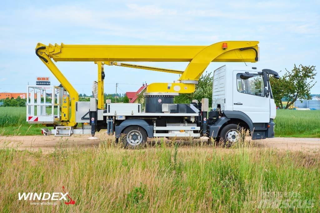Palfinger P 300 KS Auto korvtõstukid