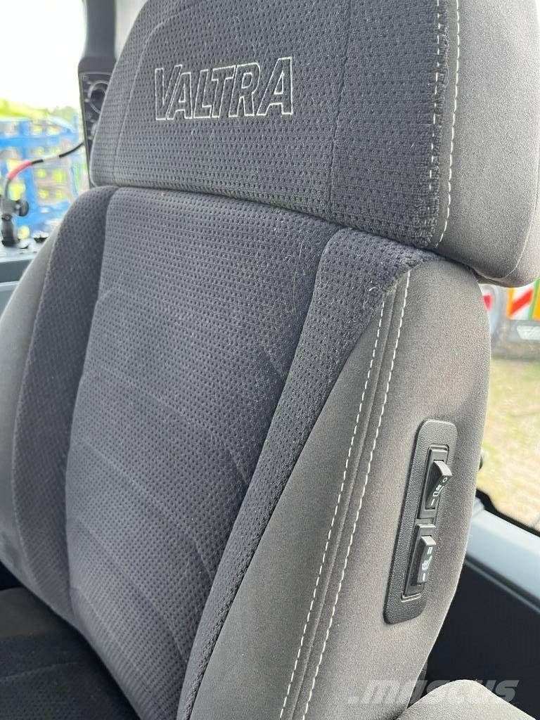 Valtra T 255 V Traktorid