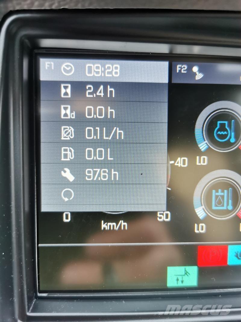 Kramer KT557 Teleskooplaadurid