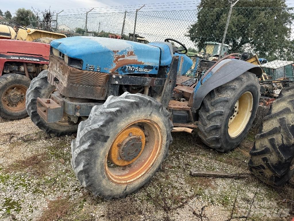 New Holland TN 75 Traktorid